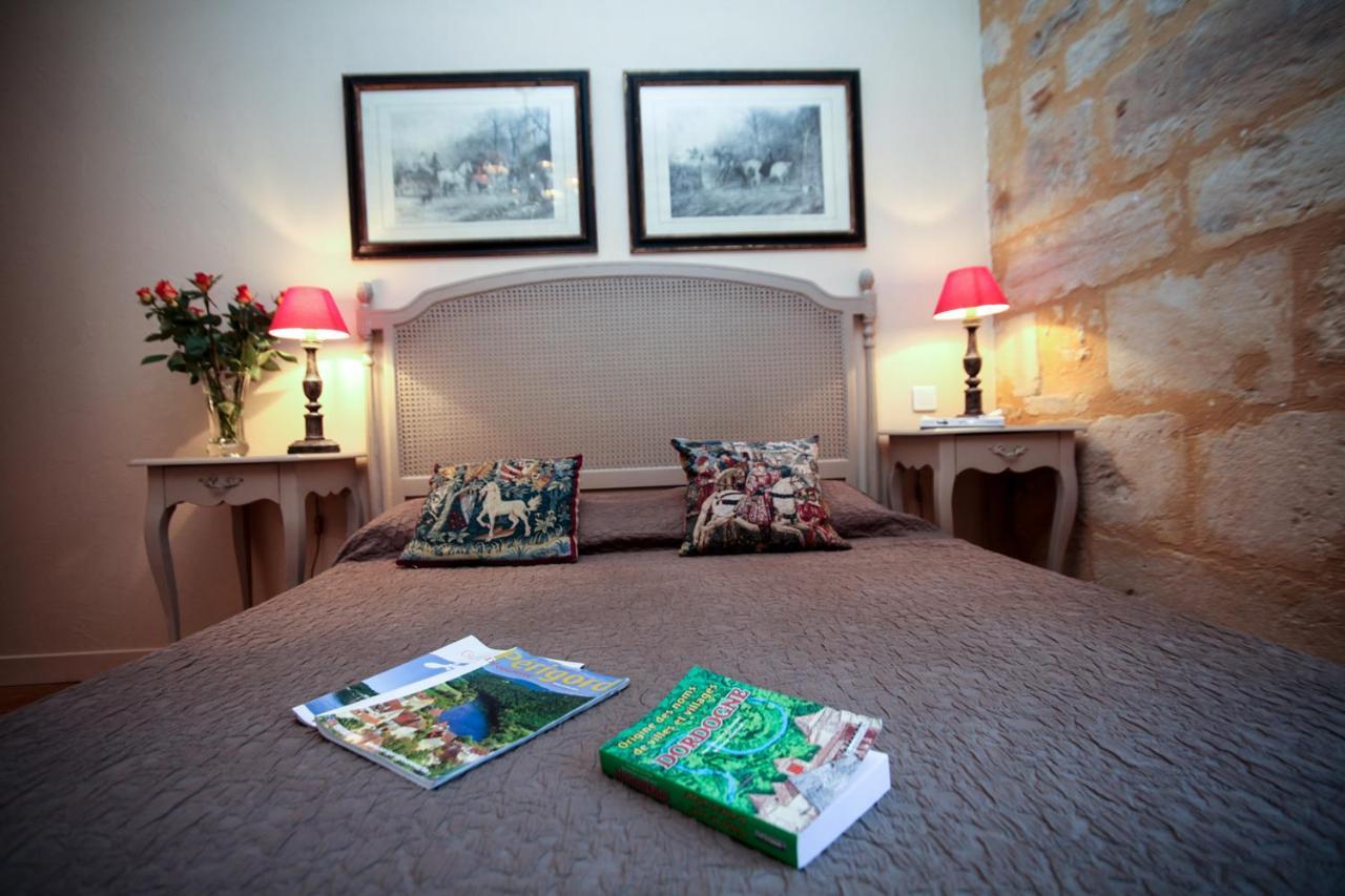 In Sarlat Luxury Rentals, Medieval Center - Maison Fenelon Exterior photo